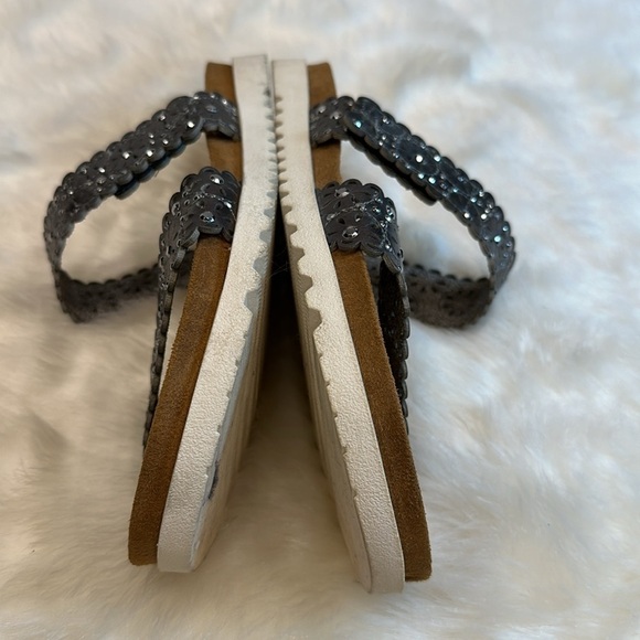 Yellow box gray with bling adjustable back strap size 9M - Picture 6 of 9